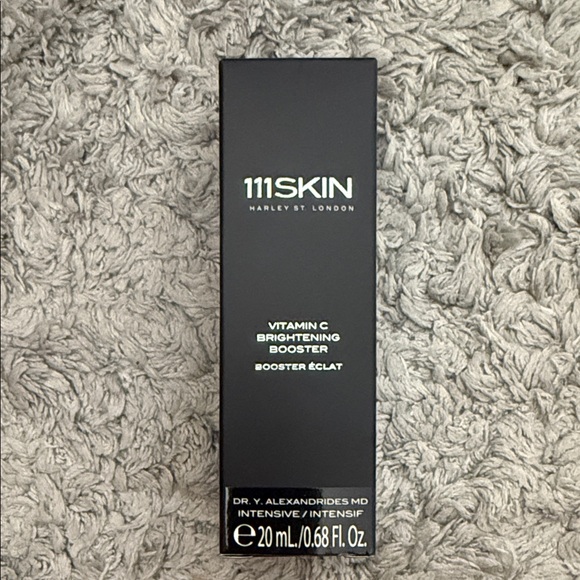 111SKIN Vitamin C Brightening Booster - Black